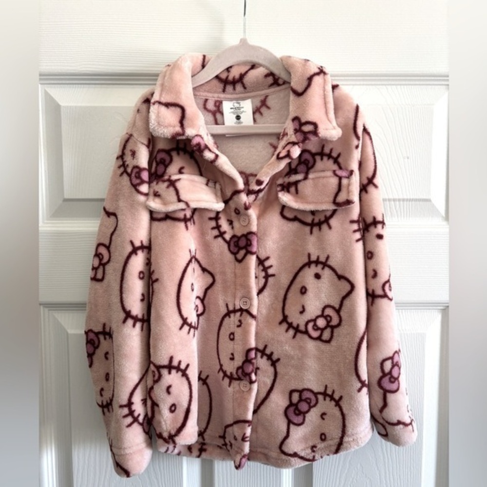 Hello Kitty Girls Soft Pink Fleece Top
Size S(6/7)